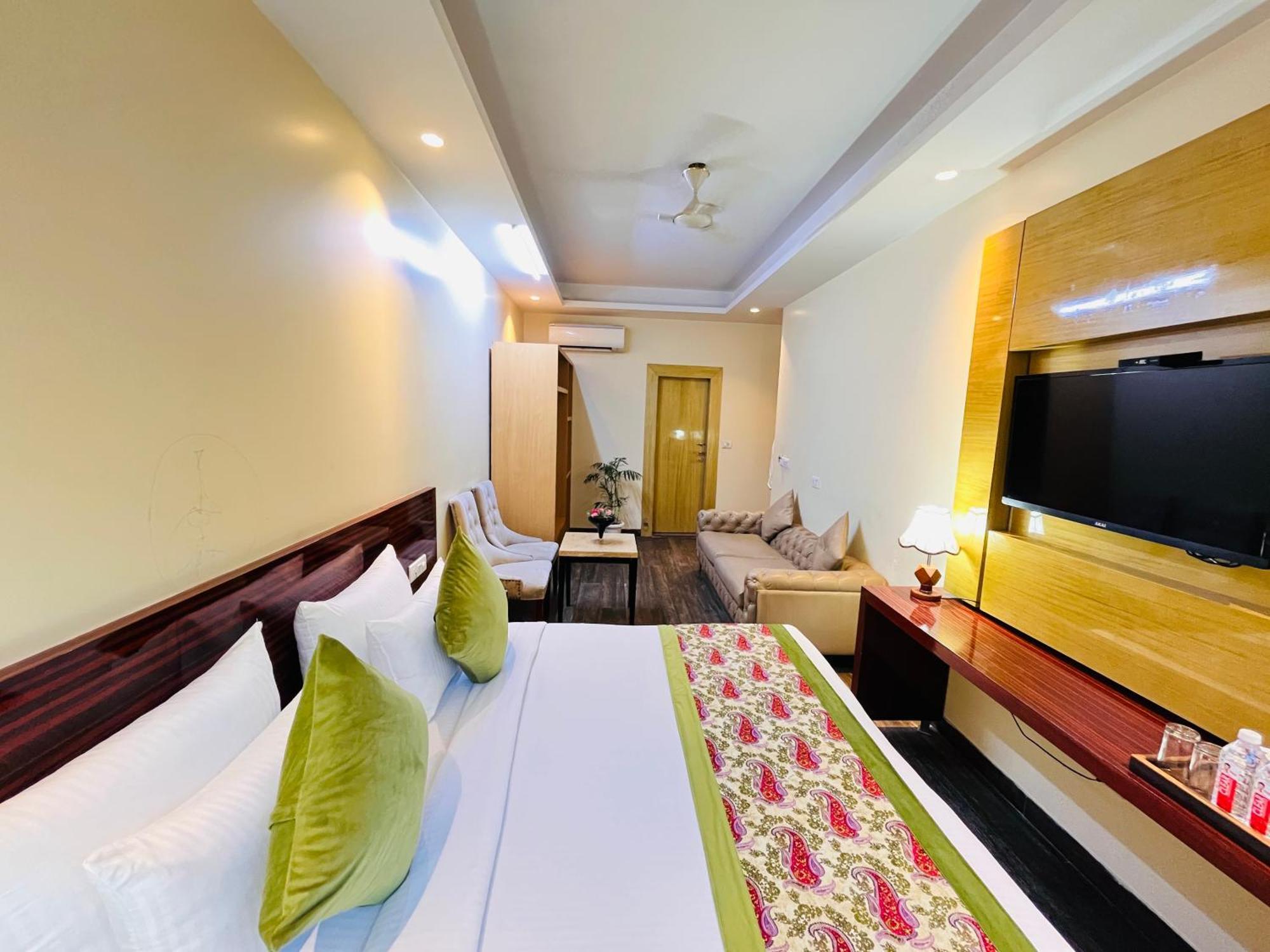 Hotel Banz Near Indira Gandhi Airport Delhi New Delhi Exterior photo