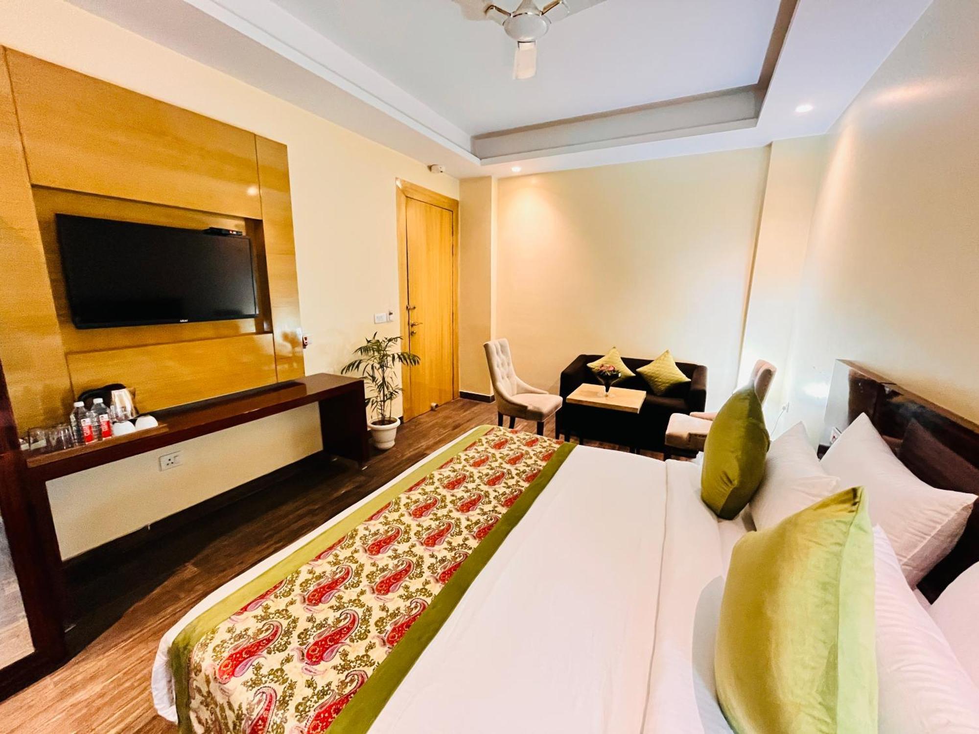 Hotel Banz Near Indira Gandhi Airport Delhi New Delhi Exterior photo