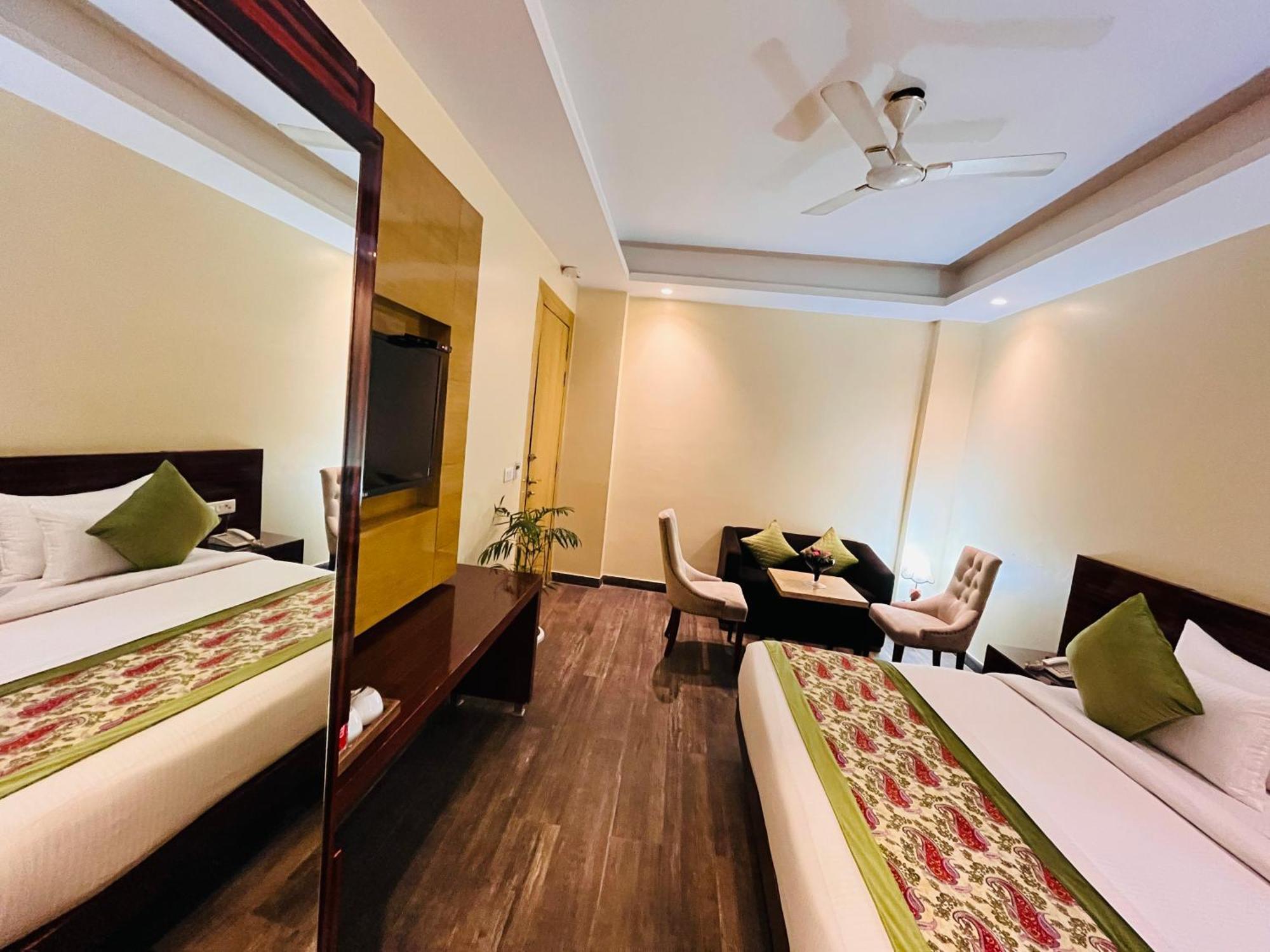 Hotel Banz Near Indira Gandhi Airport Delhi New Delhi Exterior photo