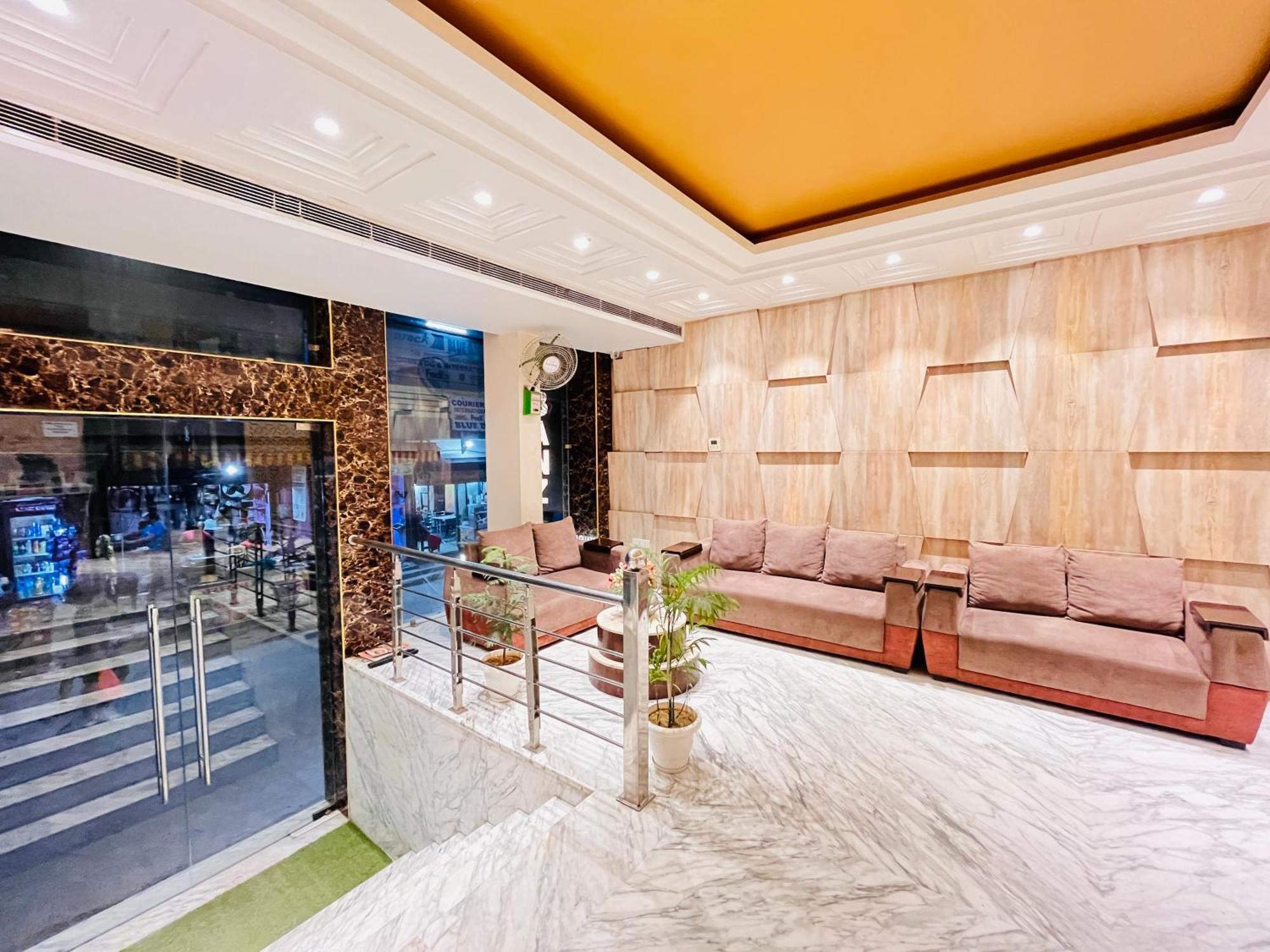 Hotel Banz Near Indira Gandhi Airport Delhi New Delhi Exterior photo
