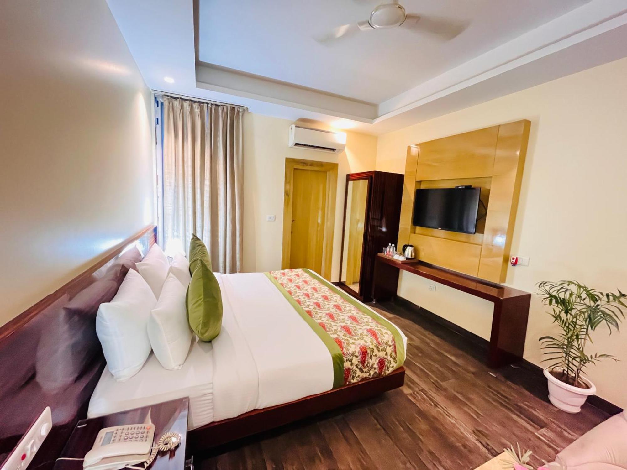 Hotel Banz Near Indira Gandhi Airport Delhi New Delhi Exterior photo
